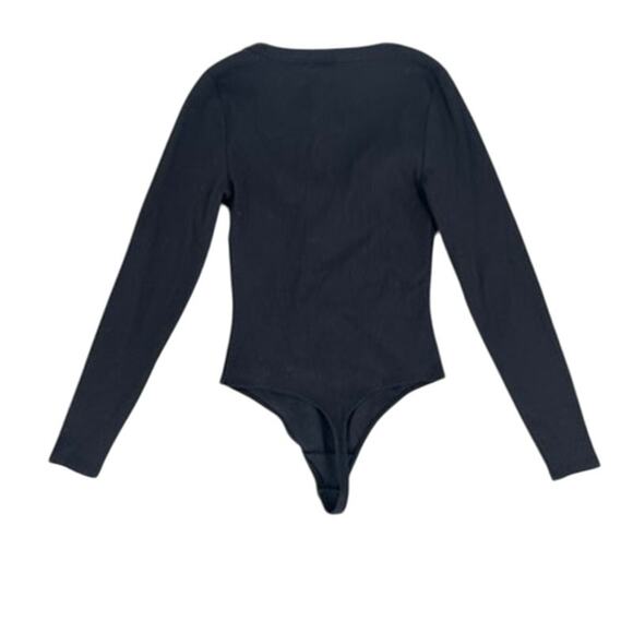 Aritzia Babaton Bodysuit Ribbed Black Long Sleeve Large Basic Layering - Picture 2 of 5